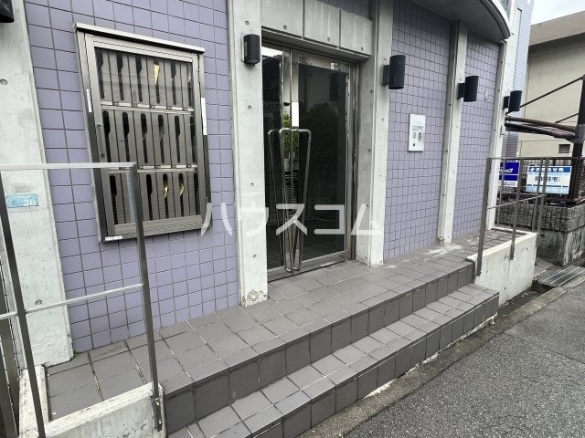 2/7 エントランス