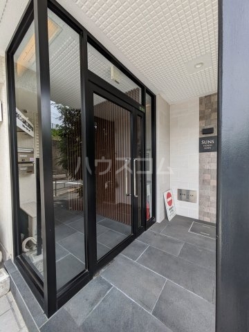 2/10 エントランス