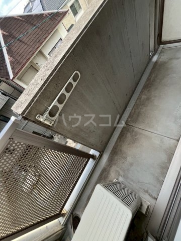 13/30 バルコニー