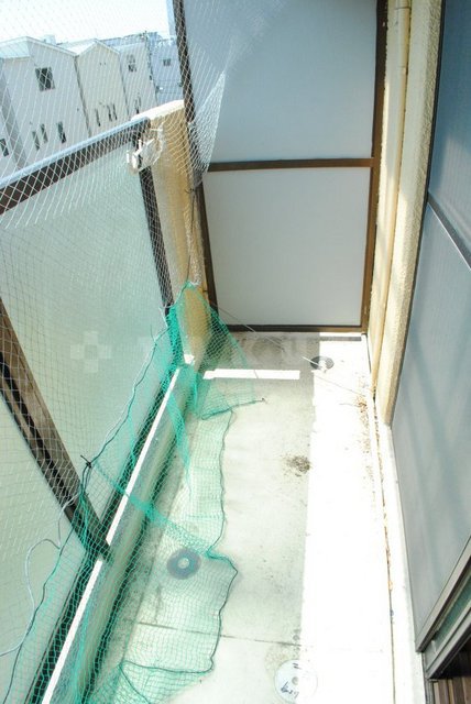 16/27 バルコニー