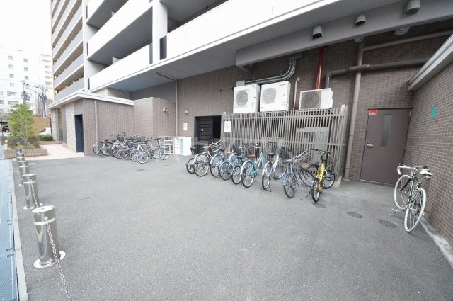 3/7 駐車場