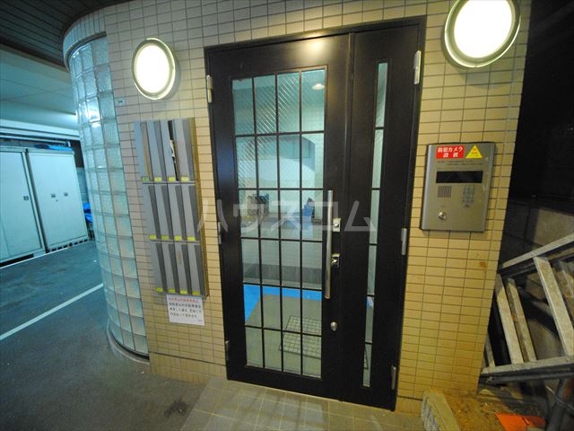 13/24 エントランス