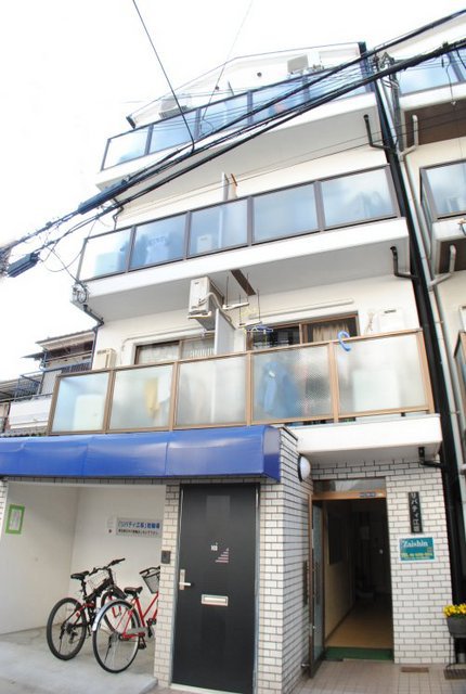 リバティ江坂エントランス