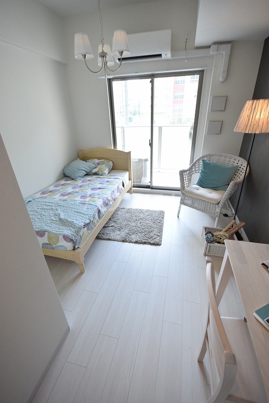 22/30 エントランス