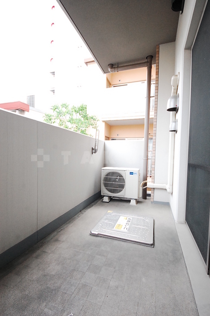 21/30 バルコニー