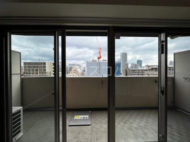 19/30 バルコニー