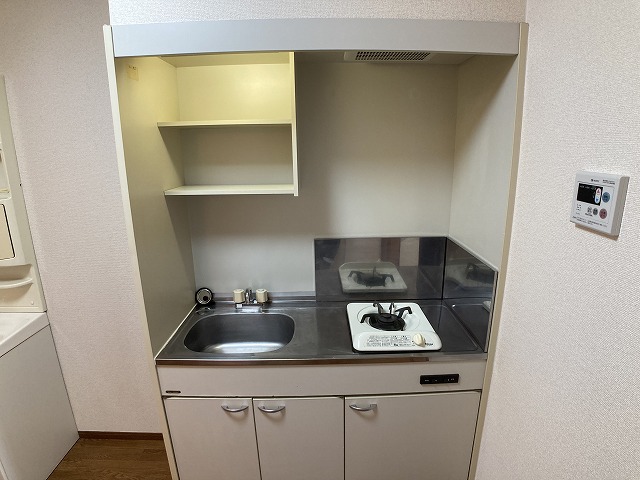 13/30 キッチン