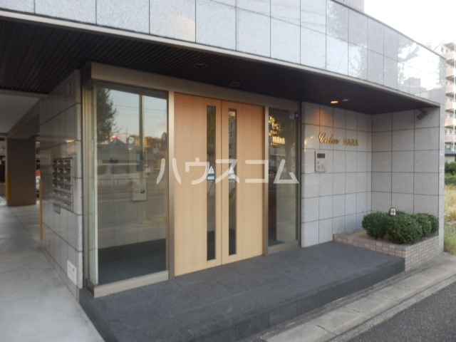 22/25 エントランス