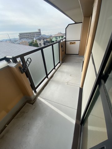 23/30 バルコニー
