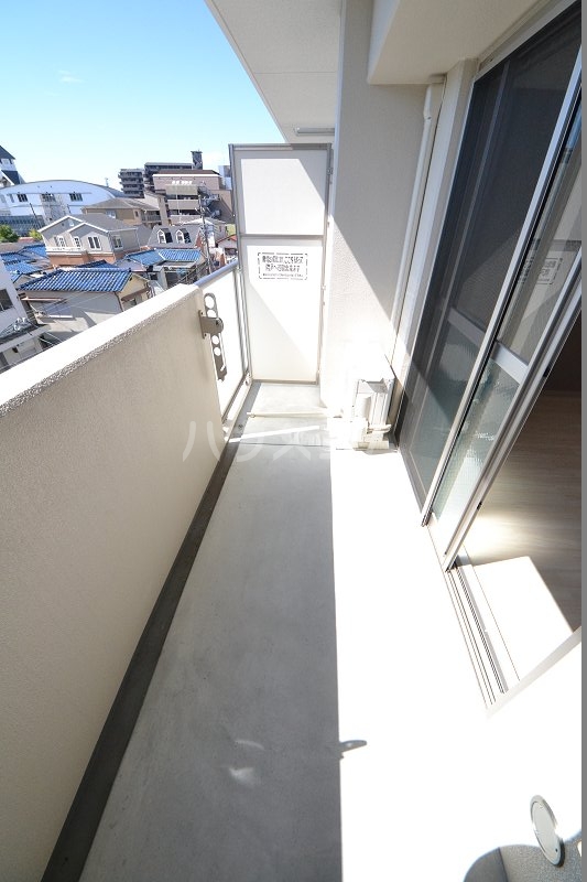 19/30 バルコニー
