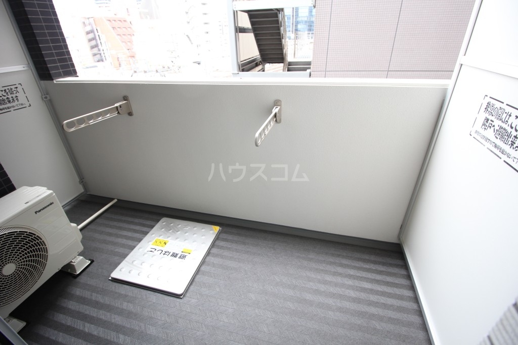 13/30 バルコニー