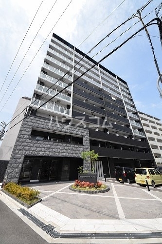 14/23 エントランス