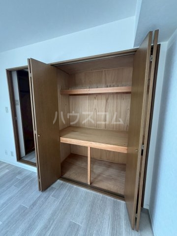 13/30 収納