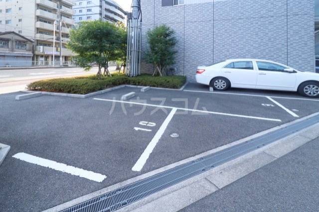 24/30 駐車場