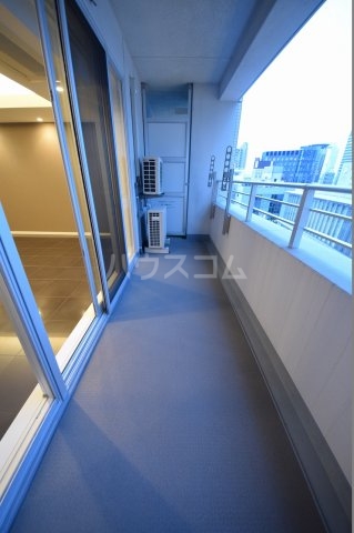 13/30 バルコニー