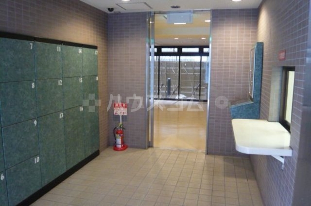 15/24 エントランス