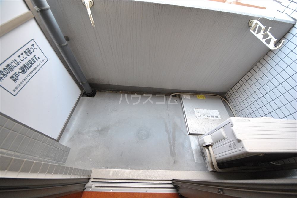 17/30 バルコニー