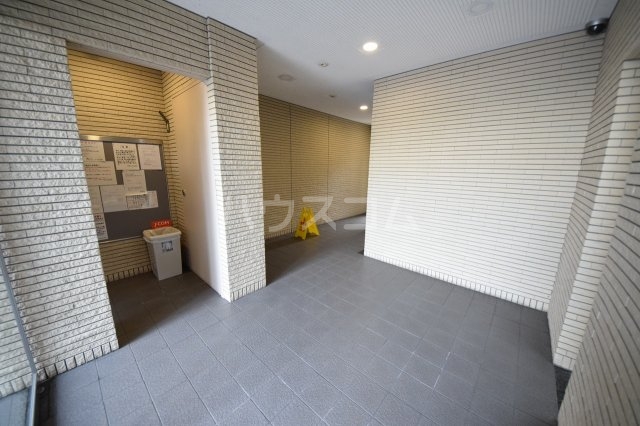 2/8 エントランス