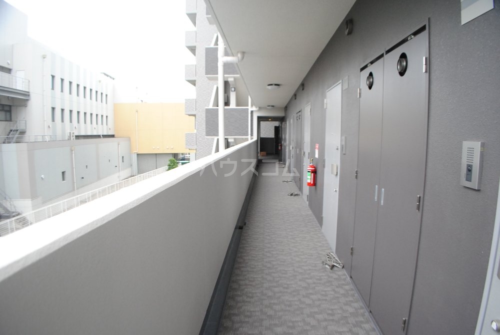 13/27 バルコニー