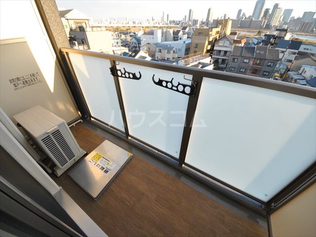 20/30 バルコニー