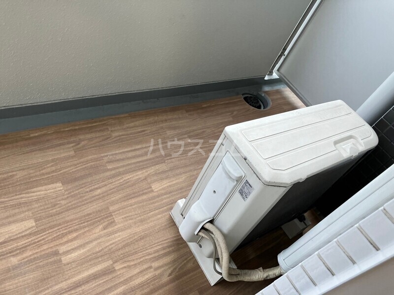 13/30 バルコニー