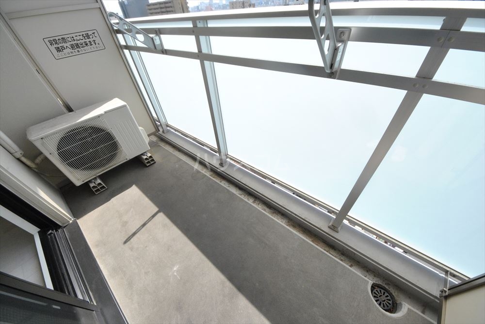 18/30 バルコニー