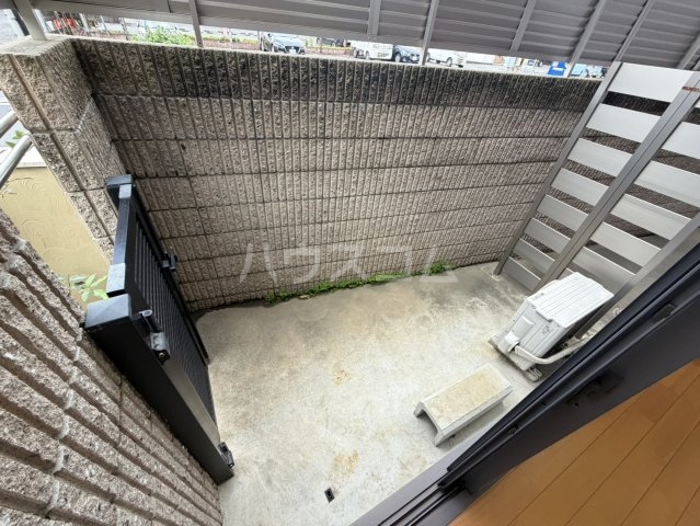 22/30 バルコニー