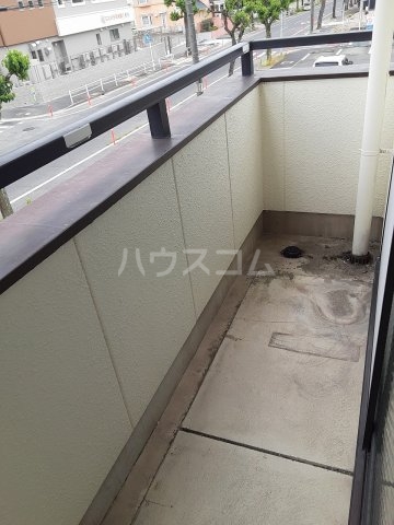 15/22 バルコニー