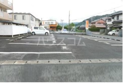 11/15 駐車場