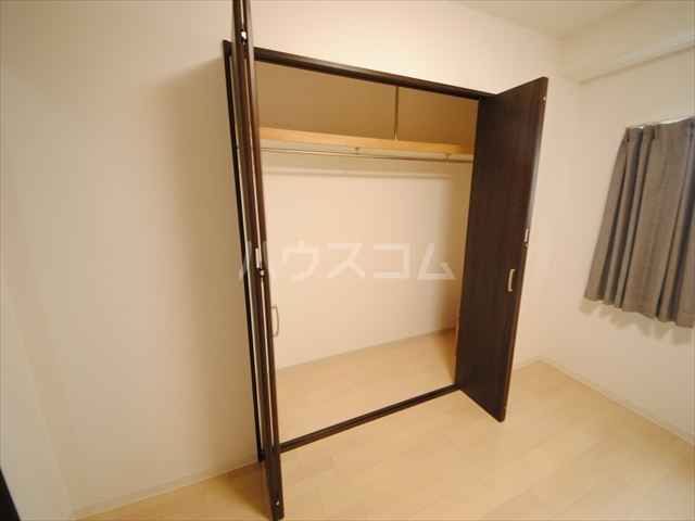 13/30 収納
