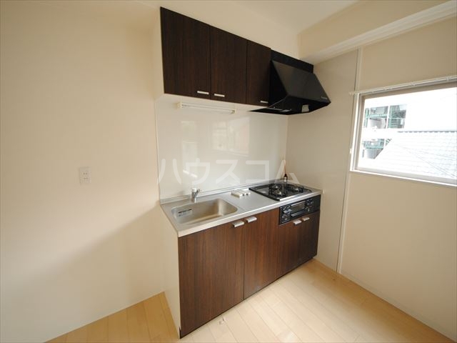 19/30 キッチン