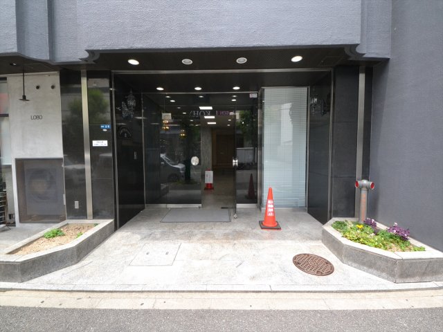 29/30 エントランス