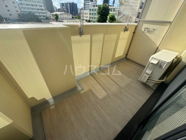 20/30 バルコニー