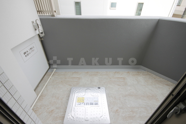 14/27 バルコニー