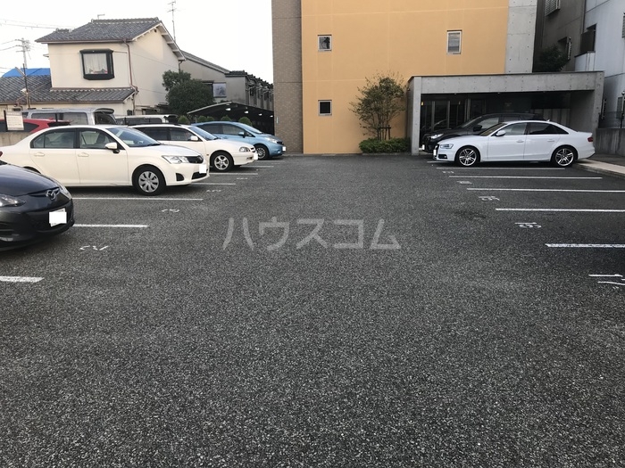 29/30 駐車場