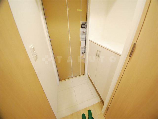 13/30 玄関