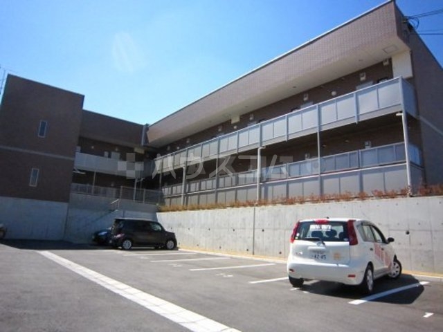 14/20 駐車場