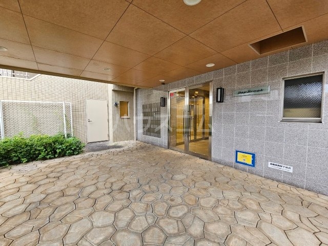 14/24 エントランス