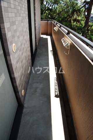 13/22 バルコニー