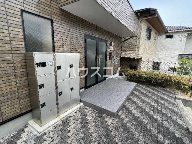 17/24 エントランス