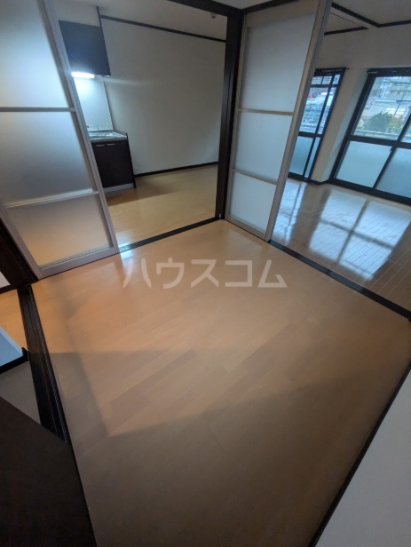 13/30 室内