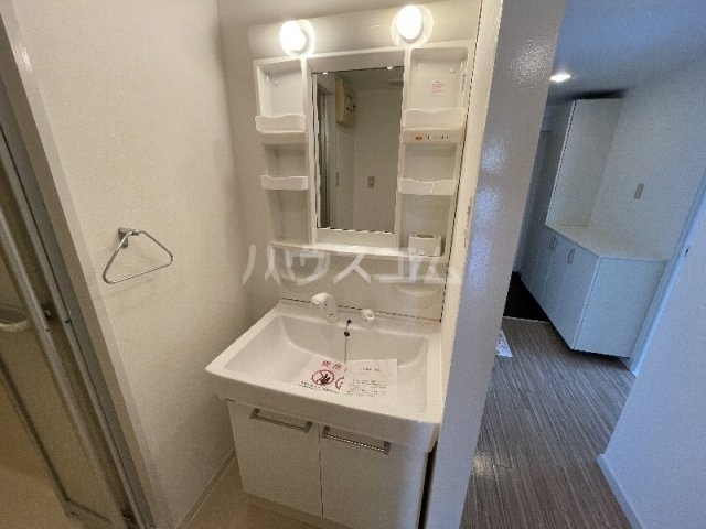 15/30 洗面