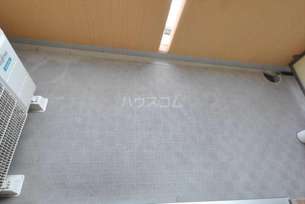 15/26 バルコニー