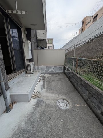 19/30 バルコニー