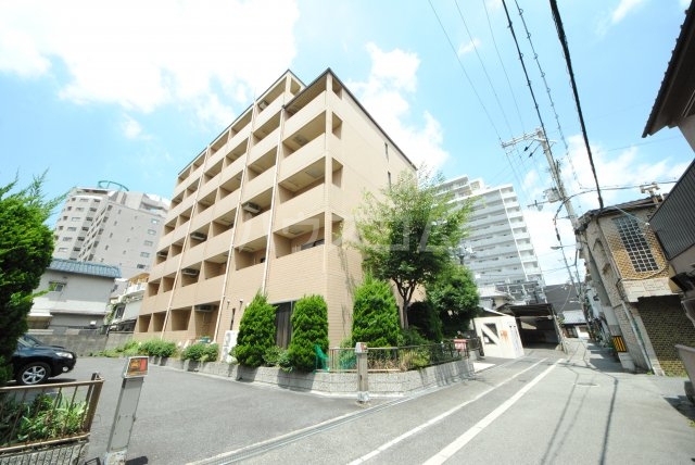 2/30 外観