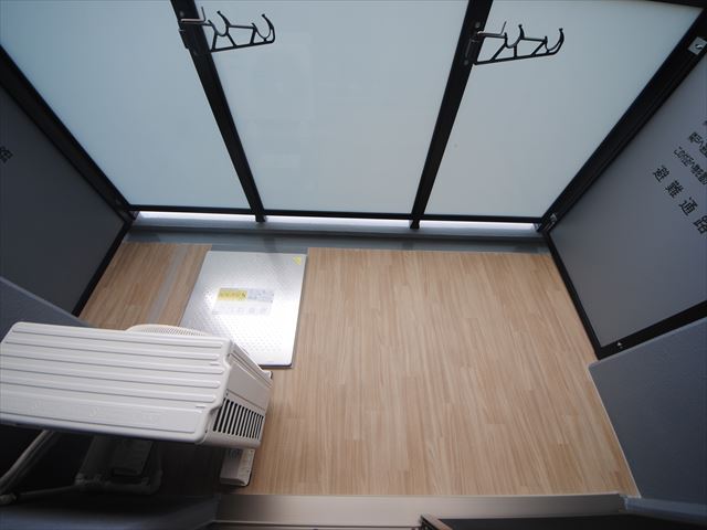 20/30 バルコニー