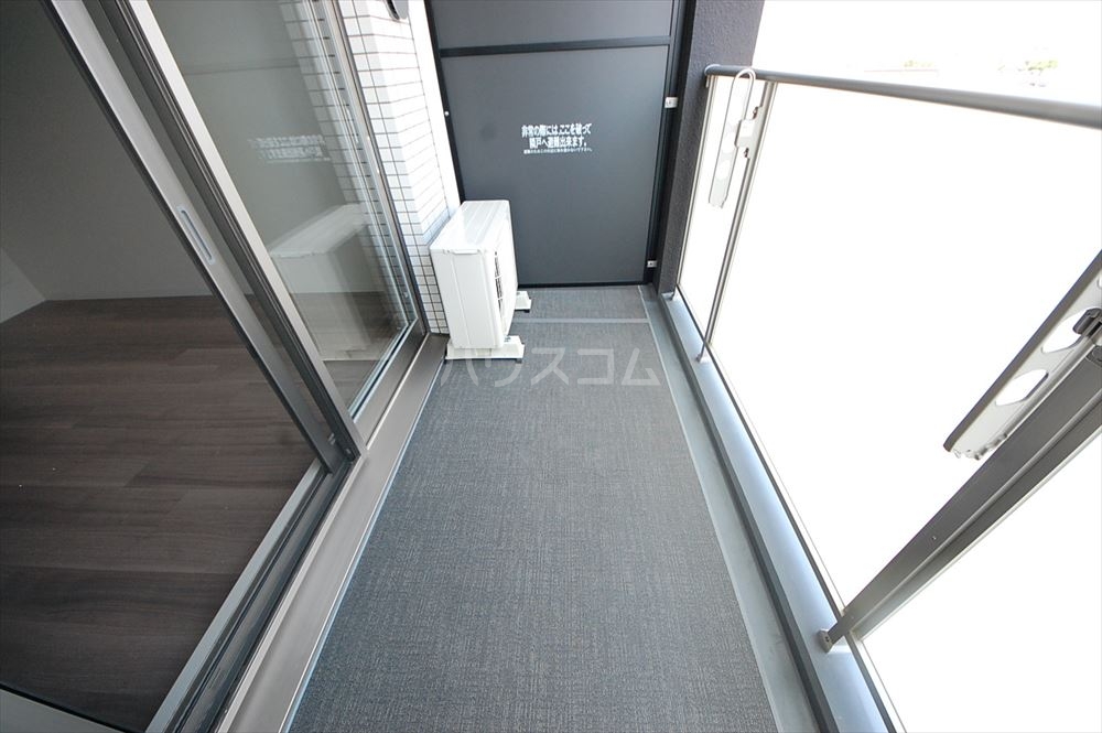 19/30 バルコニー