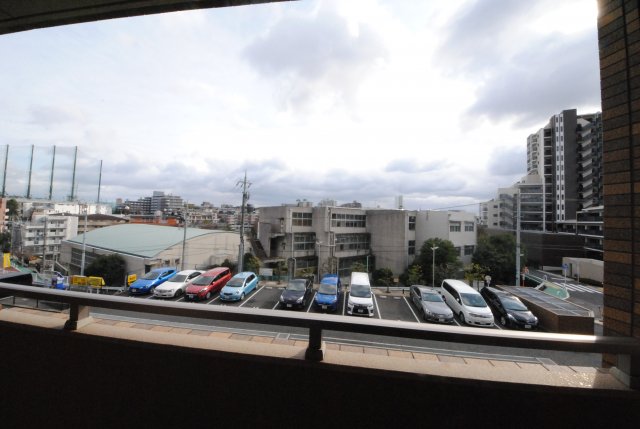 13/25 バルコニー