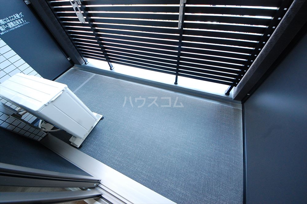 17/30 バルコニー