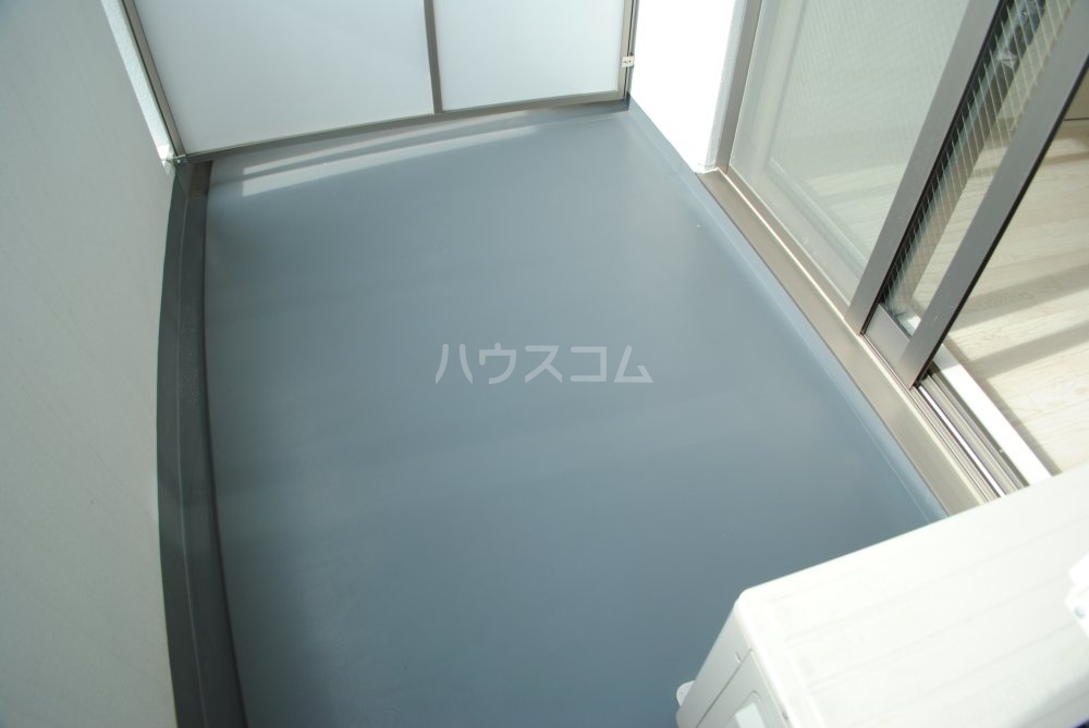 17/28 バルコニー